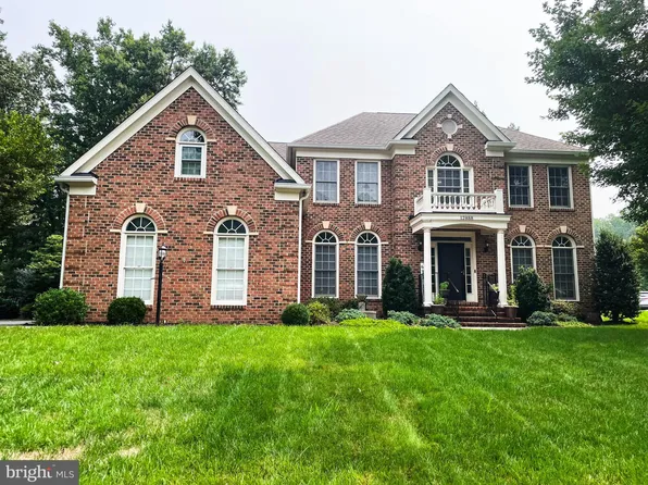 12888 Crouch Dr, Fairfax, VA 22030