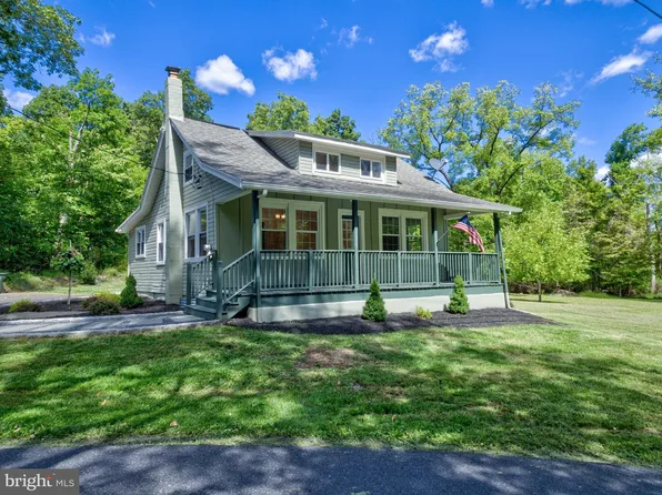 107 Rock Ridge Rd, Ottsville, PA 18942