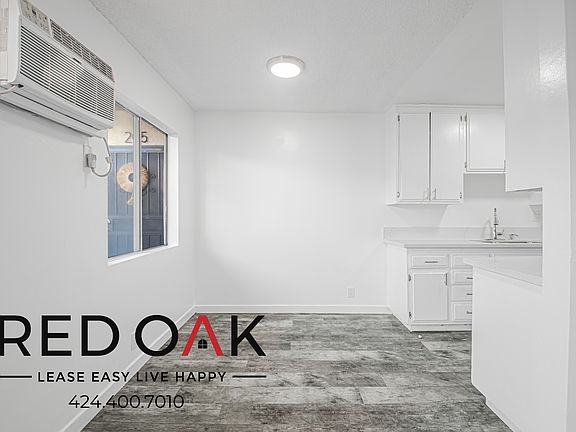 4th image of 1840 Pomeroy Ave APT 206