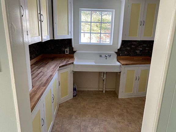 kitchen entrance from dining room