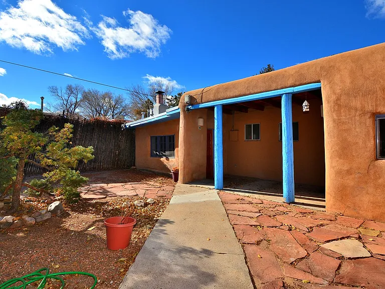 142 Duran St #2 — Photo 25