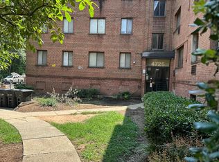 4725 1st St SW APT 301, Washington, DC 20032