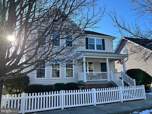 2nd image of 308 Grist Mill Dr