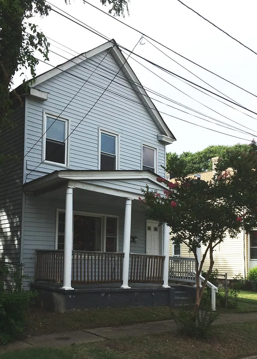 3 bed, 1200 sqft, $1,475 — Photo 1