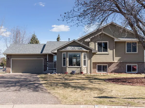 12356 Lily St NW, Coon Rapids, MN 55433