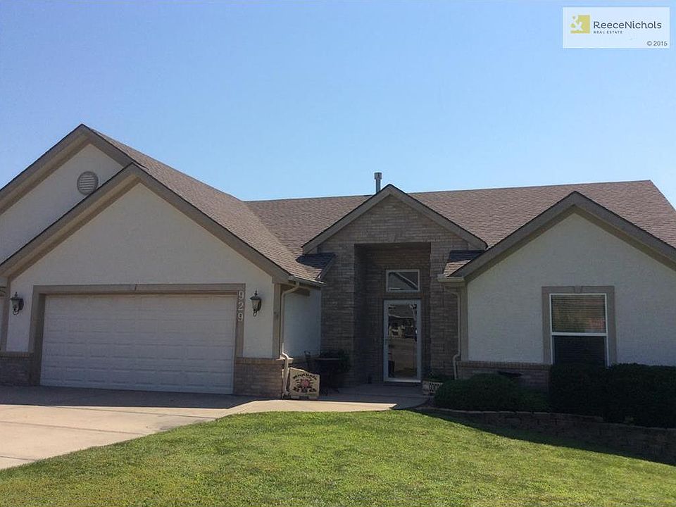1st image of 929 Redwood Ct