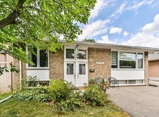 2683 Truscott Dr, Mississauga, ON L5J 2B6