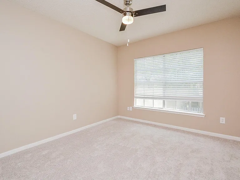 10 Ridgecross Pl — Photo 26
