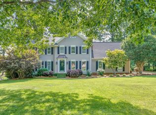 202 Sandstone Dr, Taylors, SC 29687