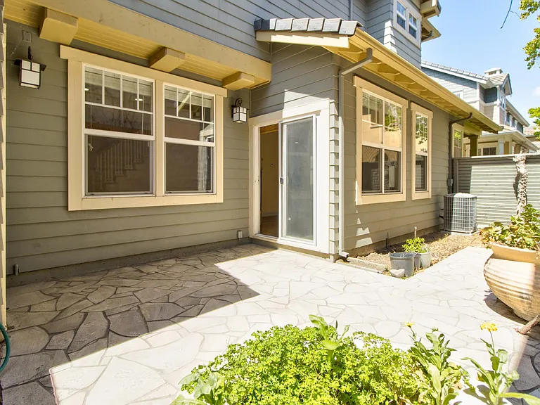 49200 Tulip Ter — Photo 26