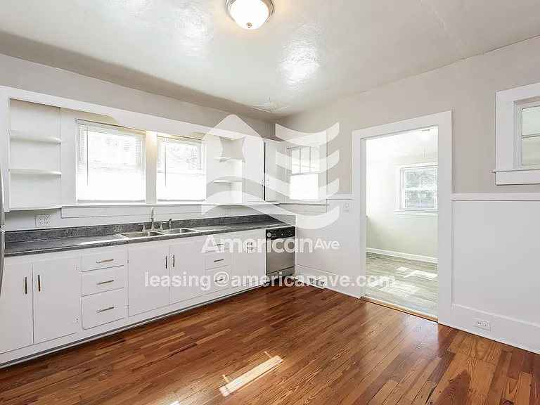 14887_008_wm_-_kitchen_13267167.jpg