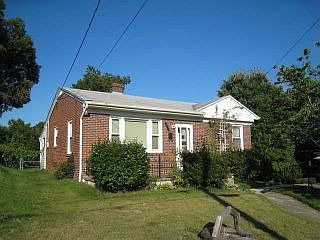 1st image of 1640 Leemont Ct