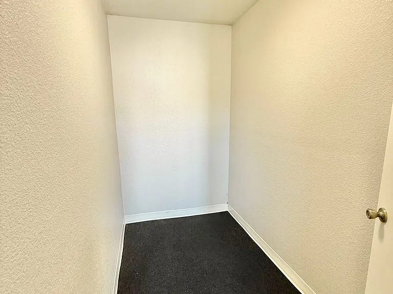 400 Santa Fe Dr #13 — Photo 2