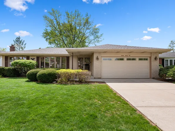 1621 Claremont Dr, Darien, IL 60561