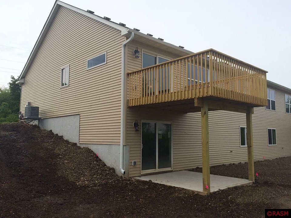 1st image of 1005 Sakatah Ct