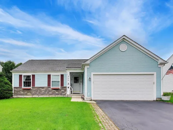 646 Tallgrass Ln, Lake Villa, IL 60046