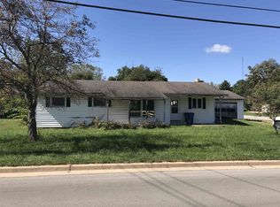 611 N Oak Dr, Plymouth, IN 46563