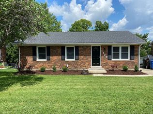 1127 Tatesbrook Dr, Lexington, KY 40517