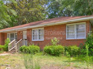 2006 Pinehill Dr, Macon, GA 31217