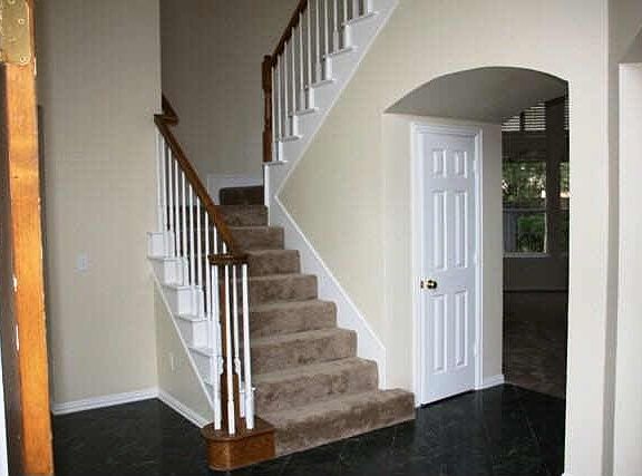 3rd image of 2107 Clematis Ct
