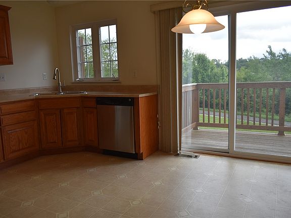 4th image of 1412 Michael Dr