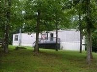 6007 Loch Loosa Dr, Crossville, TN 38572
