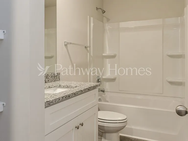 2327 Alberto Dr — Photo 11