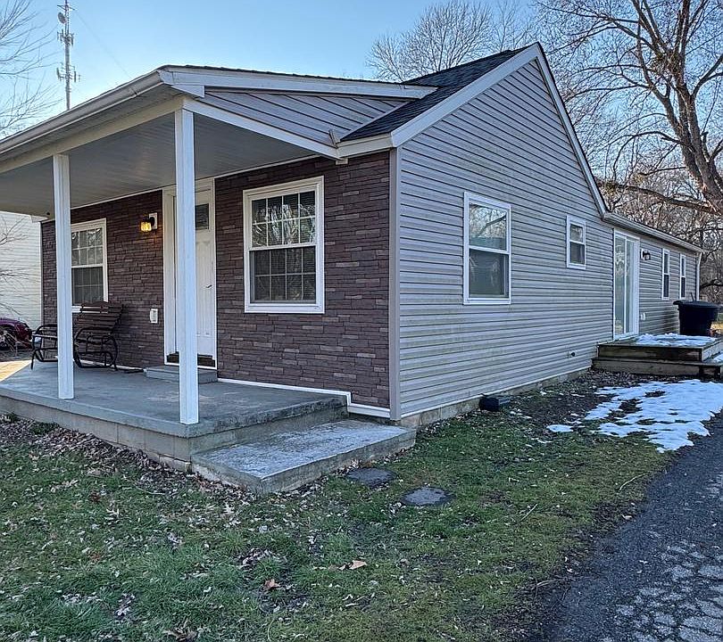 1st image of 2389 White Oak Rd