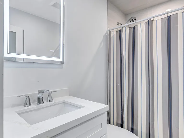 351 Club Cir #210 — Photo 12