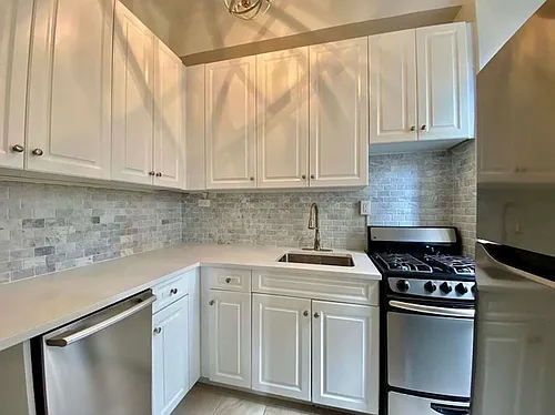 1100 Madison Ave #4C Photo 1 1100 Madison Ave #4C Photo 1