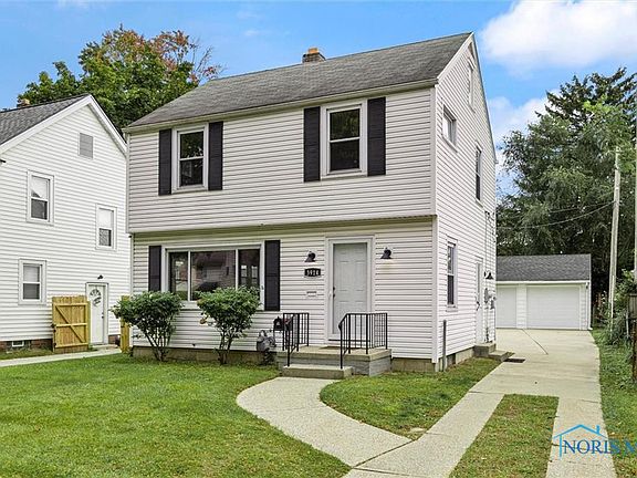 2nd image of 3914 Stannard Dr