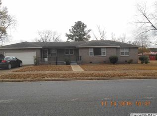 1205 Windsor St, Gadsden, AL 35903