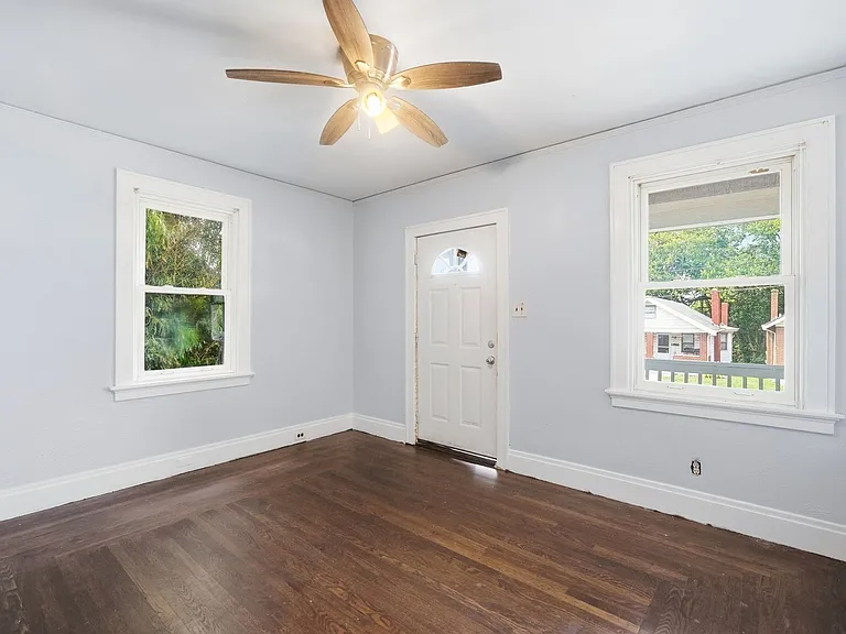 3209 Lehman Rd — Photo 4