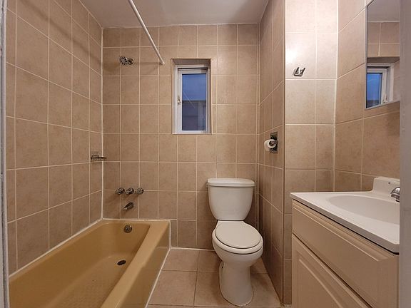 5th image of 166 Highland Ave #5A