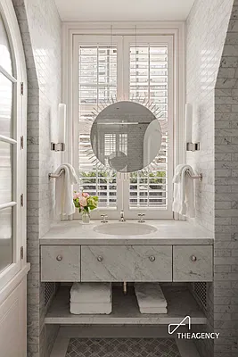 Bathroom, photo 1
