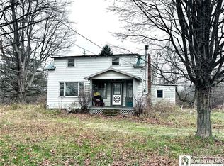 9481 Lamberton Rd, Fredonia, NY 14063