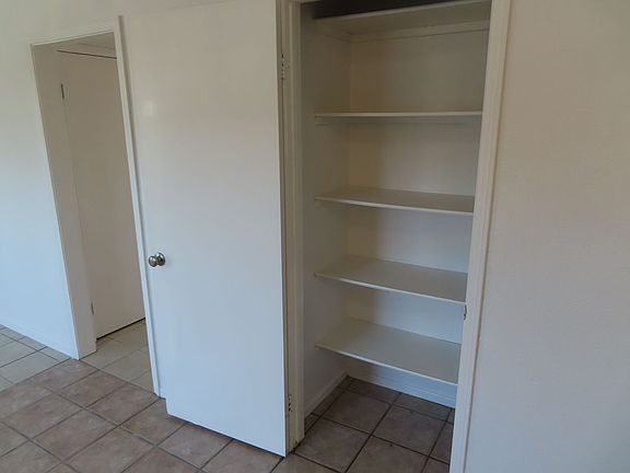 5th image of 5406-5418 Imperial Ave #4