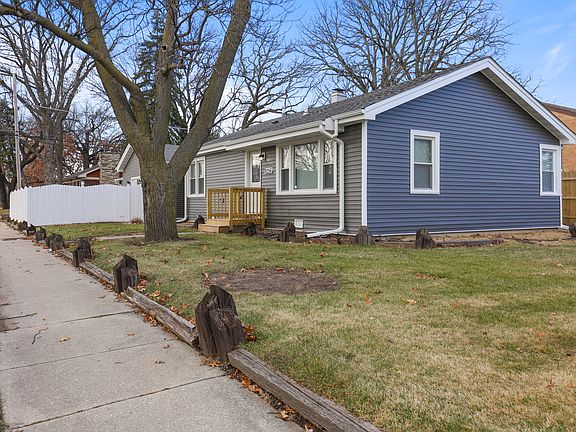 2nd image of 9256 S 53rd Ave
