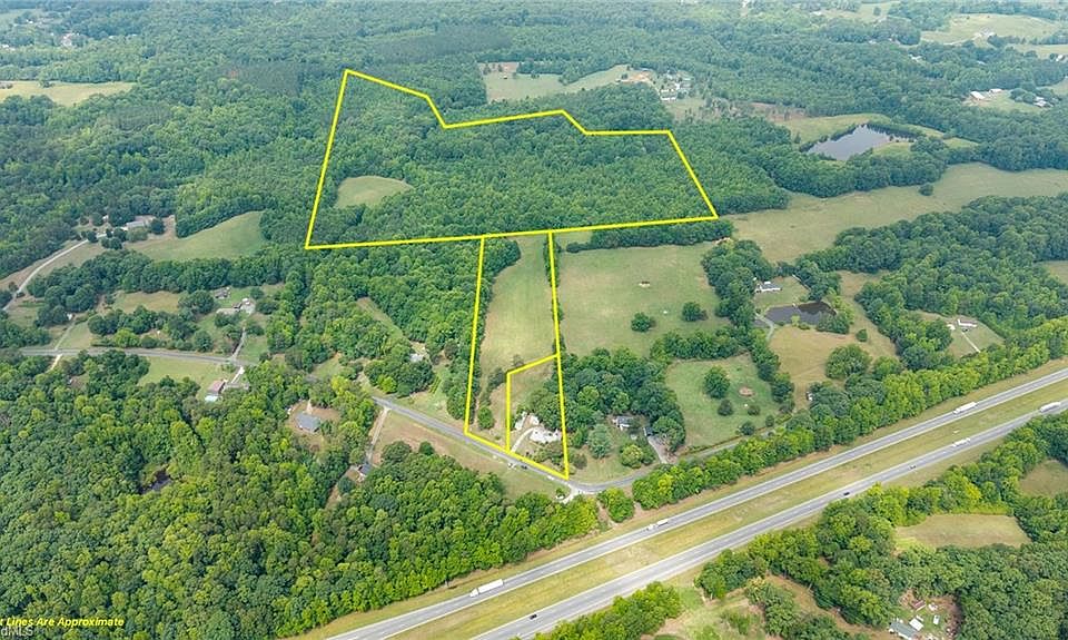 1st image of 7010 Hemphill Rd