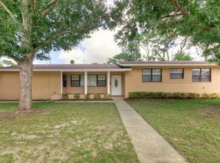 2963 Woodtop Dr, Jacksonville, FL 32277