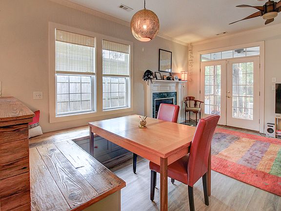 4th image of 1807 Fisher St