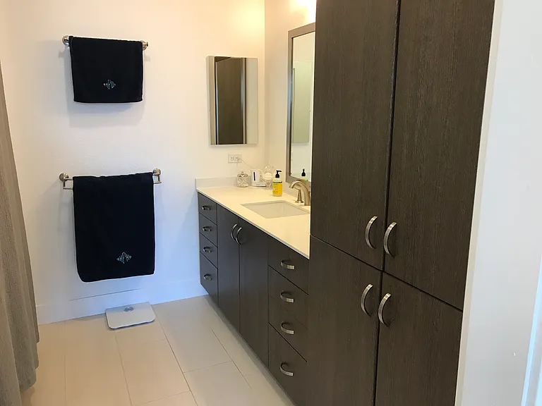 Pacific Terrace — Photo 28
