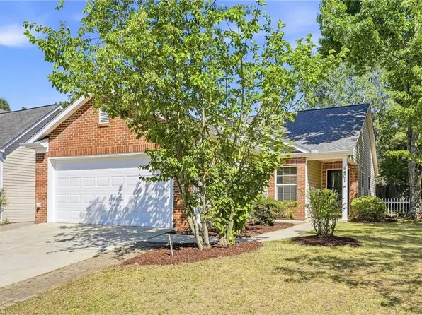 4401 Brecon Ln, Greensboro, NC 27407