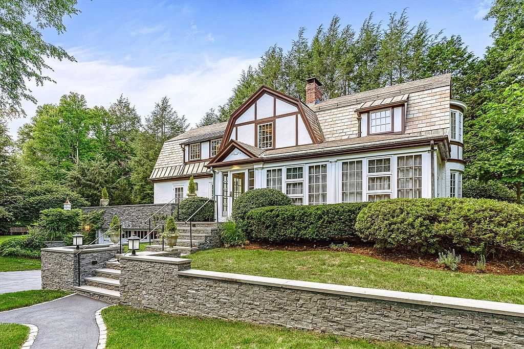 59 Princeton Rd, Brookline, MA 02467 | Zillow