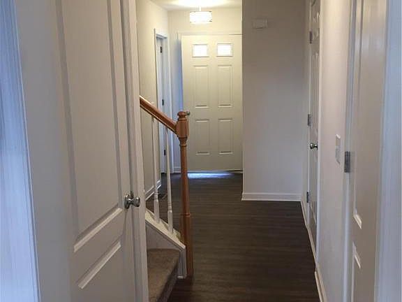 2nd image of 852 Graystone Cir #109