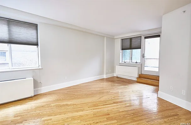 Sold by Prime Realty | media 6