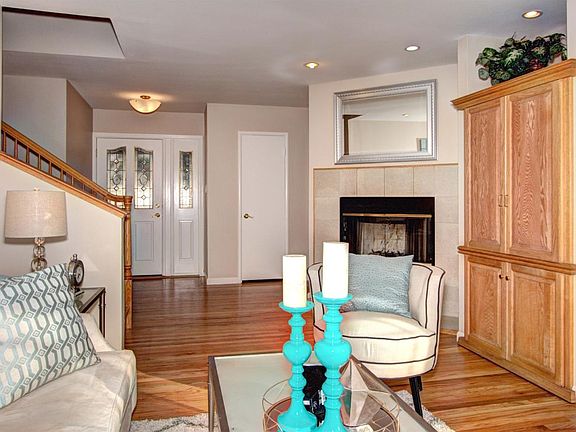 5th image of 641 Pineview Dr