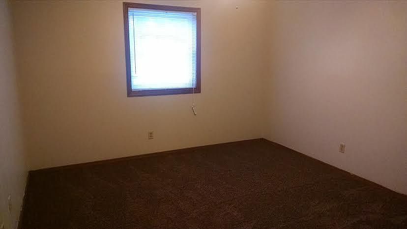 1st image of 1800 W Royale Dr APT 12