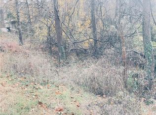 0 1st St, Eden, NC 27288