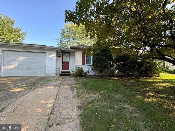 4512 Shady Dr, Wilmington, DE 19808